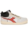 Baskets montantes hommes Diadora MAGIC BASKET DEMI CUT SUEDE LEATHER Blanc