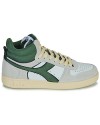 Baskets montantes femmes Diadora MAGIC BASKET DEMI CUT SUEDE LEATHER Blanc